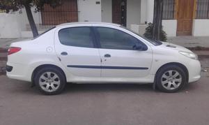 Peugeot 207 compact. exelente estado, titular, vtv hasta