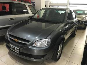 Chevrolet Classic LT usado  kms