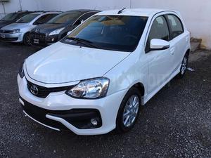 Toyota Etios Hatchback XLS 