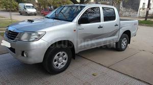 Toyota Hilux 2.5 4x2 DX Pack DC