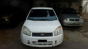 Vendo Ford Fiesta 