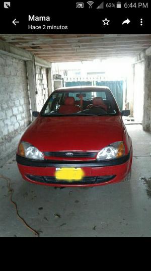 Vendo Ford Fiesta 