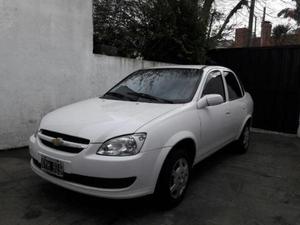 Chevrolet Classic 4P Classic LS usado  kms