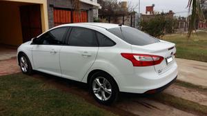 FOCUS SE  SEDAN CUERO