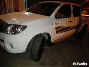 Toyota Hilux 2.5 Tdi C/s 4x2 Dx 120cv l12