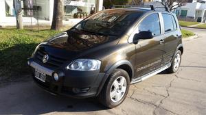 VOLKSWAGEN CROSSFOX 1.6 TRENDLINE AÑO 