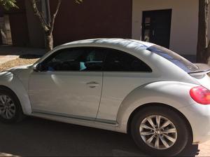 Dueña vende Volkswagen The Beetle