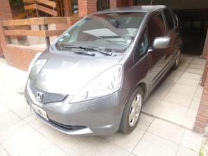 HONDA FIT AT  TITULAR IMPECABLE