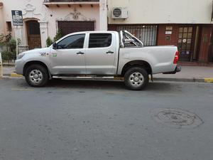 Vendo Toyota Hilux Dx 4x