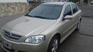 ASTRA GL 5 P KM IMPECABLE