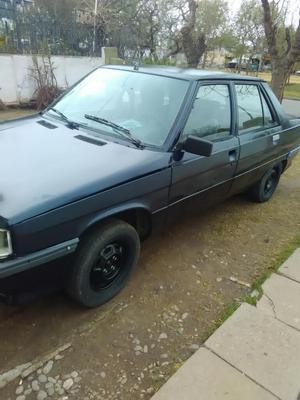 Vendo Urgente Renault 9 Full con Gnc