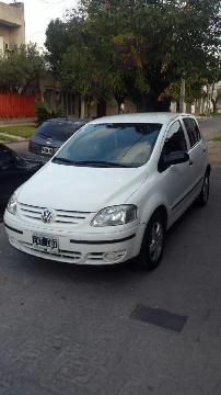 Volkswagen Fox Comfortline 5P usado  kms