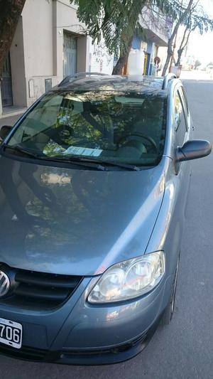 Vw Suran  Nafta 1.6 Full