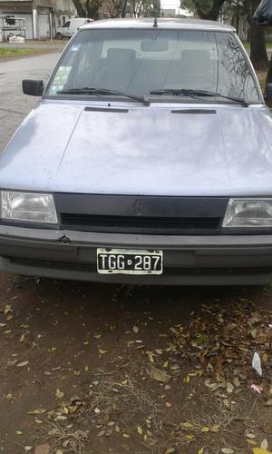 Renault 9 Titular