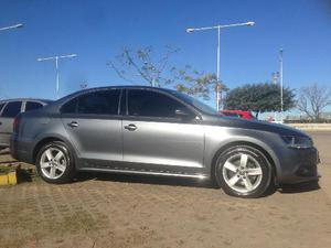 Volkswagen Vento 2.5 Luxury Tiptronic usado  kms