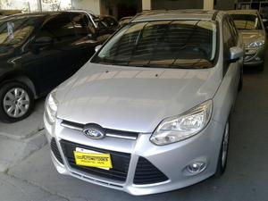Ford Focus  At.