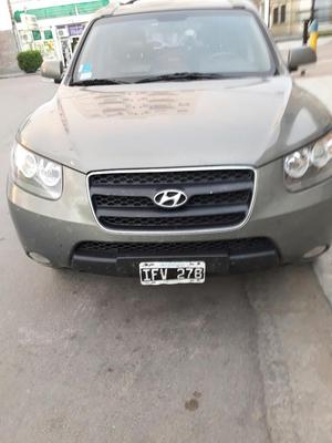 Hermosa Hyundai Santa Fe Cuero