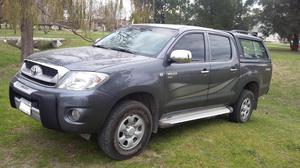 TOYOTA HILUX 2.5 DX PACK 4X