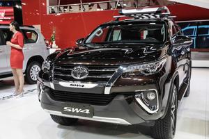 Toyota Hilux SW, Nafta