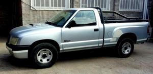 VENDO PICK UP CHEVROLET S10 MOD. 