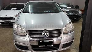 Volkswagen Vento 2.5 FSI Luxury