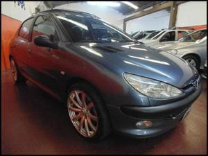 Peugeot 206 XT 1.6 5P usado  kms