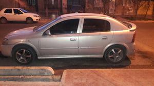 Vendo O Permuto Astra 2.0 Diesel Turbo