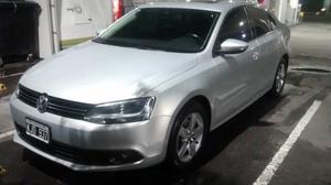 Volkswagen Vento 2.5 Luxury Tiptronic (170cv)