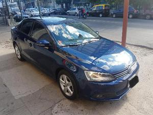 Volkswagen Vento 2.5 Luxury usado  kms