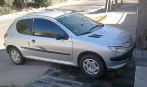 A la venta PEUGEOT 206 XR 1.4 modelo  Km