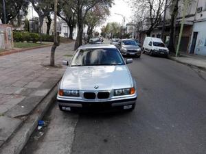 BMW Serie  Ti Compact usado  kms