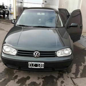 Vendo Golf Confortline 1.6 Naftero