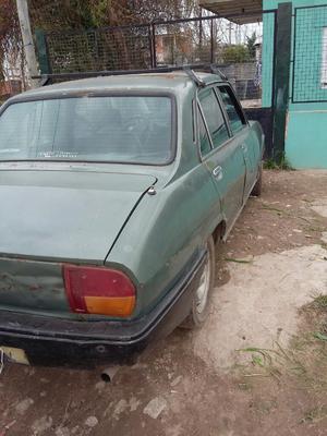 Vendo Peugeot Modelo 80a Gas.