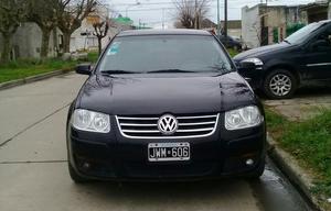 Vendo Volkswagen Bora 2.0 con Gnc de 5g