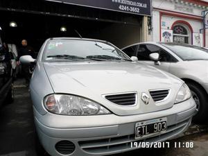 Renault Megane Expression v 5