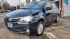 Toyota Etios Hatchback 1.5 XLS MT5 (90cv) 5P