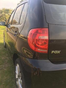 Volkswagen Fox Comfortline 5P usado  kms