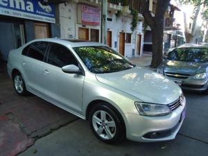 Volkswagen Vento Luxury TDI 140hp Dsg  nuevo PERMUTO