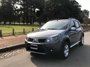 Renault Sandero Stepway v. Confort