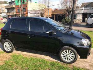 Toyota Etios 1.5 XLS (90cv) 5Ptas.