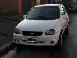 Vendo Corsa 1.6 Base