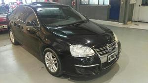 Vendo Volkswagen Vento 2.5 Nafta