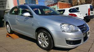 Volkswagen Vento 2.5 Advance Tiptronic usado  kms