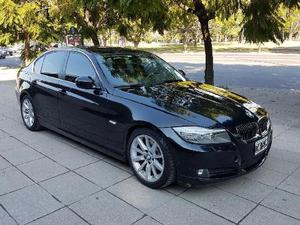 BMW Serie 3 Sedán 330i Sport Line usado  kms