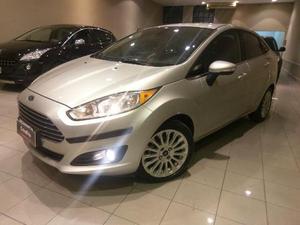 Ford Fiesta Kinetic Titanium 1.6L nafta 5P usado 