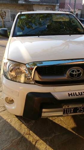 Toyota Hilux 2.5 TD C/D 4x4 DX (102cv) (L09)