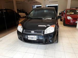 Ford Fiesta Max Ambiente