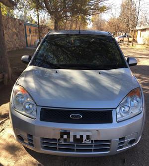 Ford Fiesta  Puertas  Kms Impecable