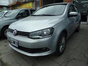 Volkswagen Voyage Highline usado  kms