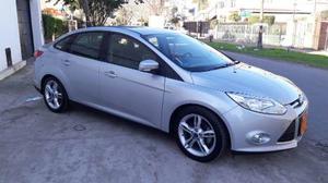 Ford Focus III Sedan